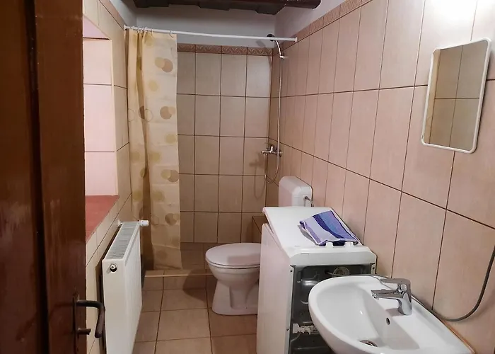 Letti Vendeghaz Tatil Evi Kovagoors